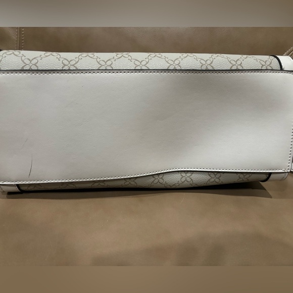 Nine West cream colors crossbody bag with card holder - Picture 7 of 9